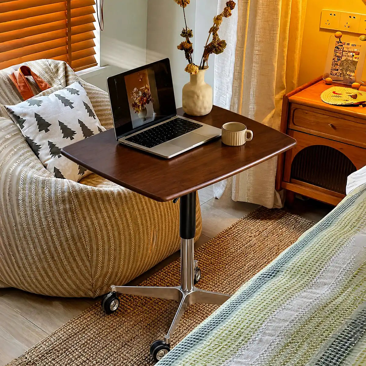 Elevora desk beside an armchair