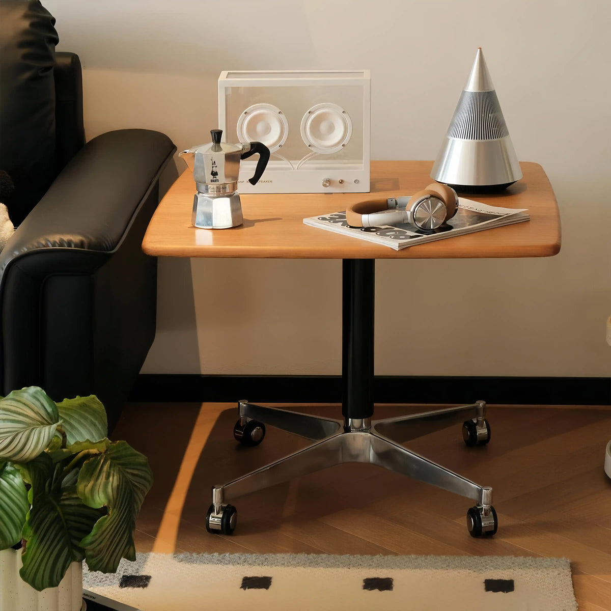 Elevora tabletop in Cherry finish with tea accessories