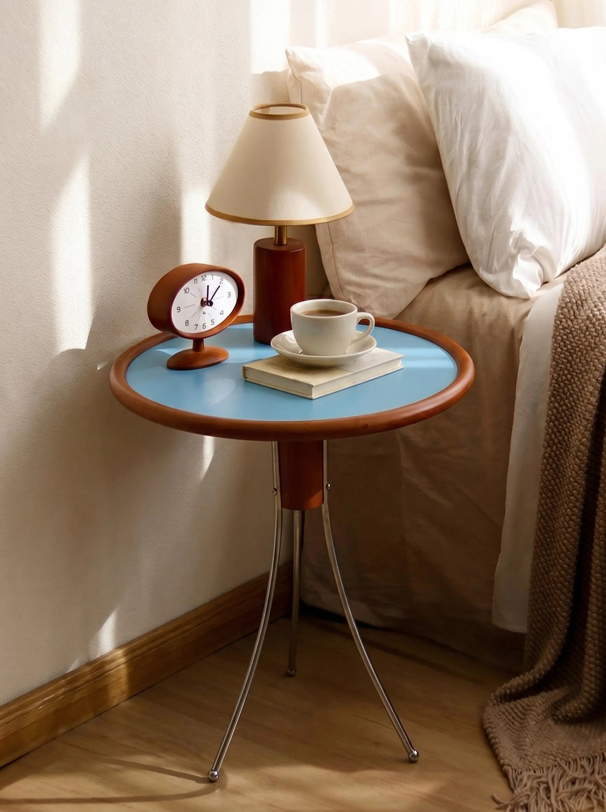 Cielo Cherry Wood Round Side Table