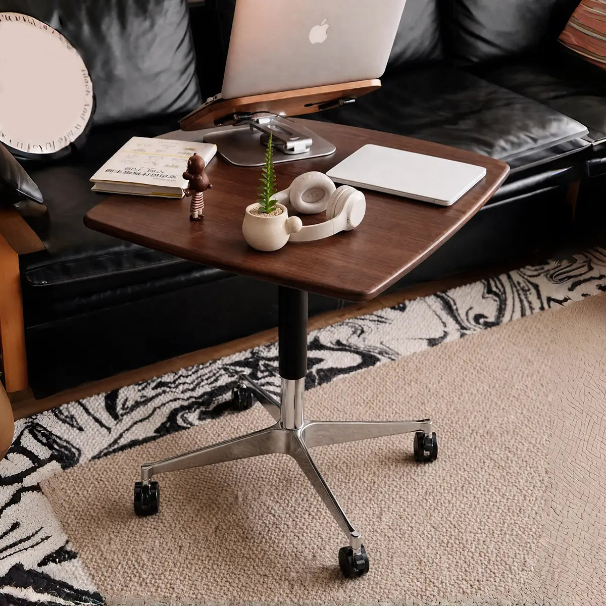 Elevora desk beside a sofa