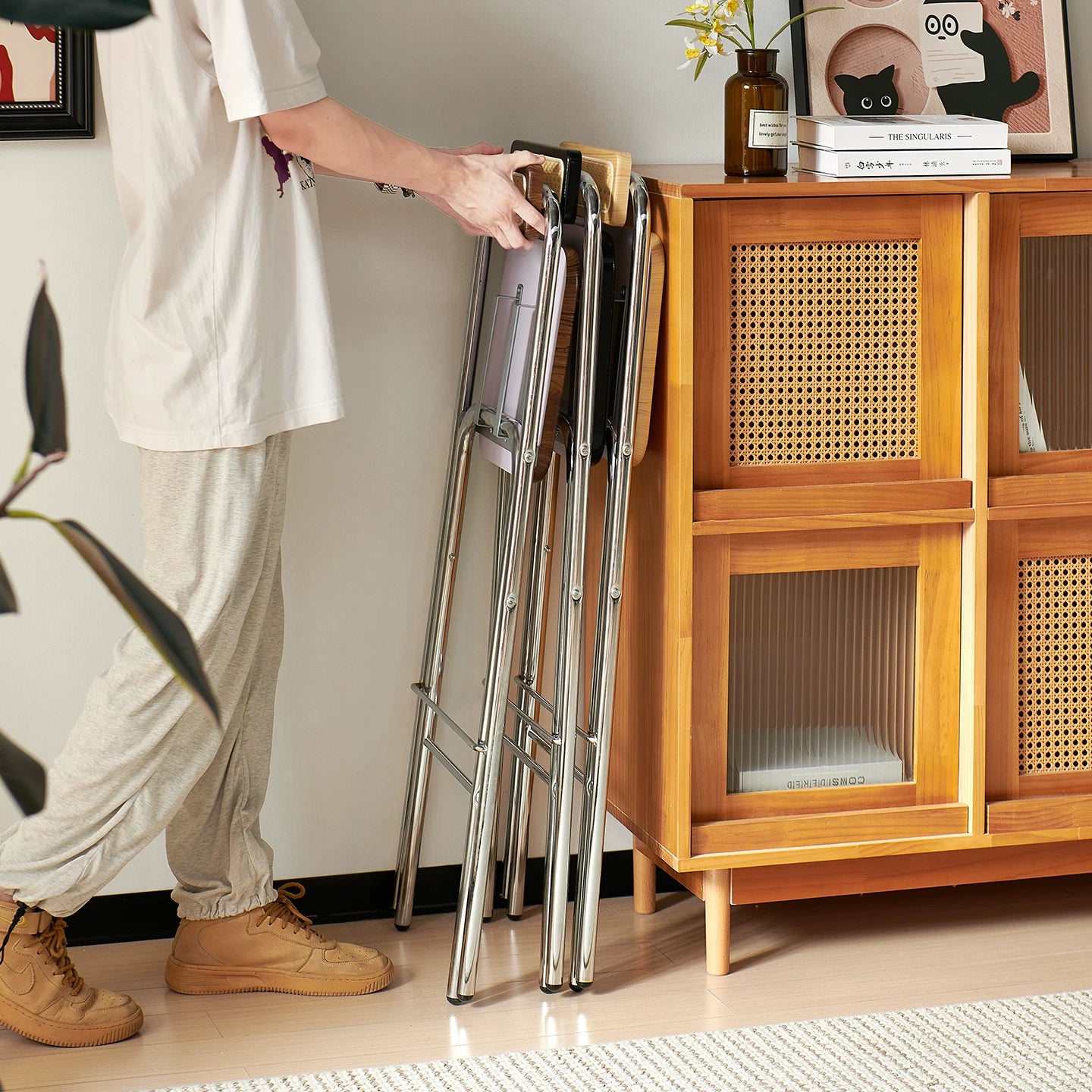 Cleo Vintage Folding Chair