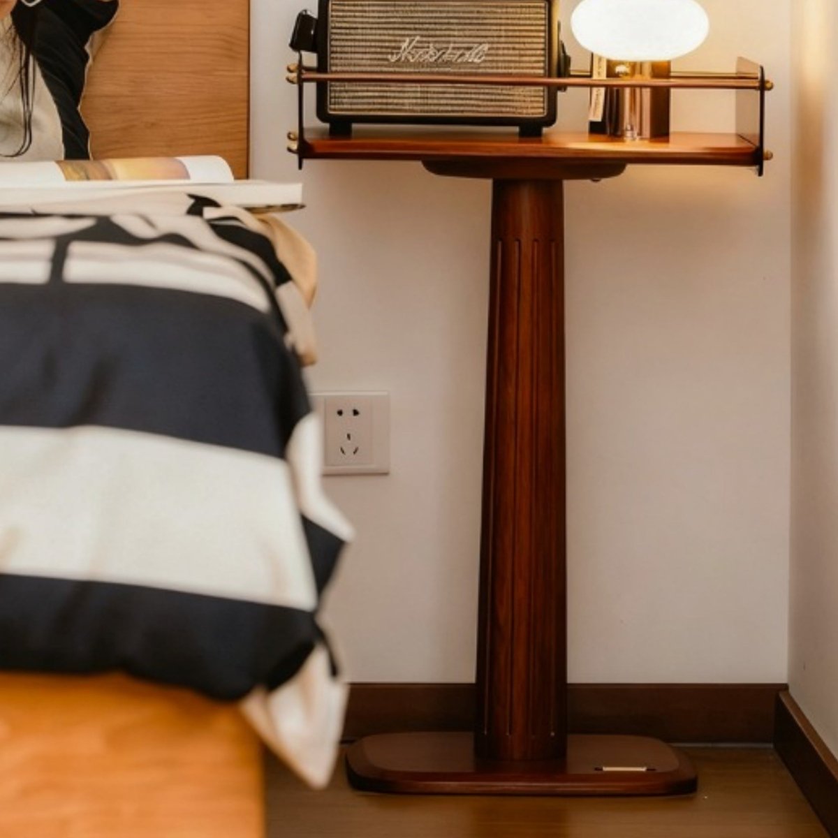 Aven Speaker Stand - Esspur