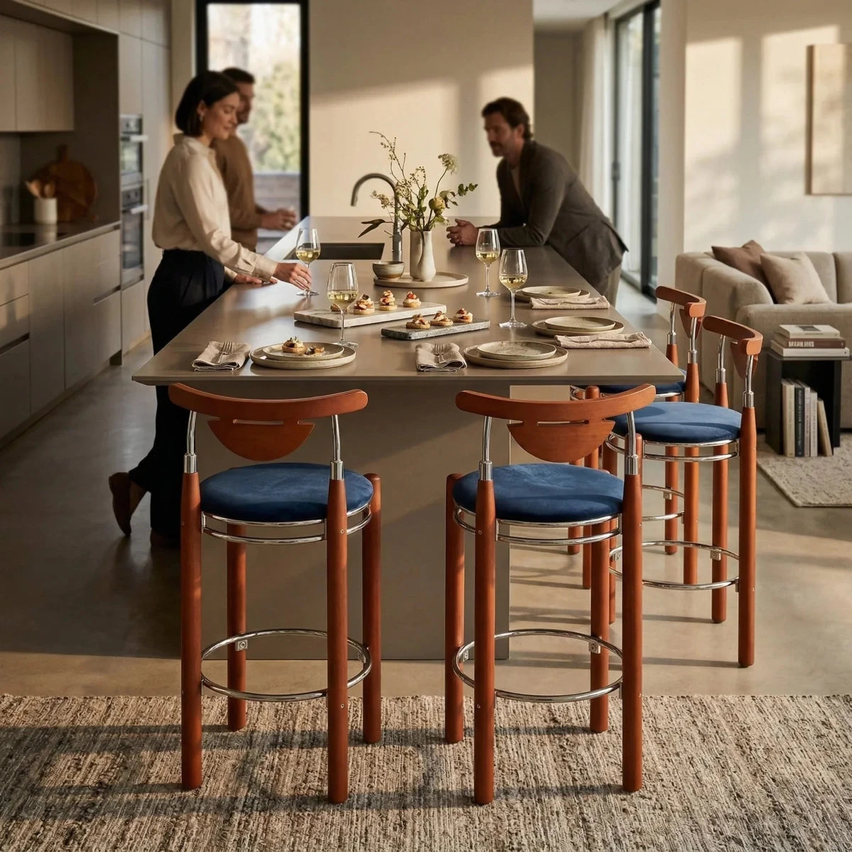 Finn Wood Bar Stool - Esspur