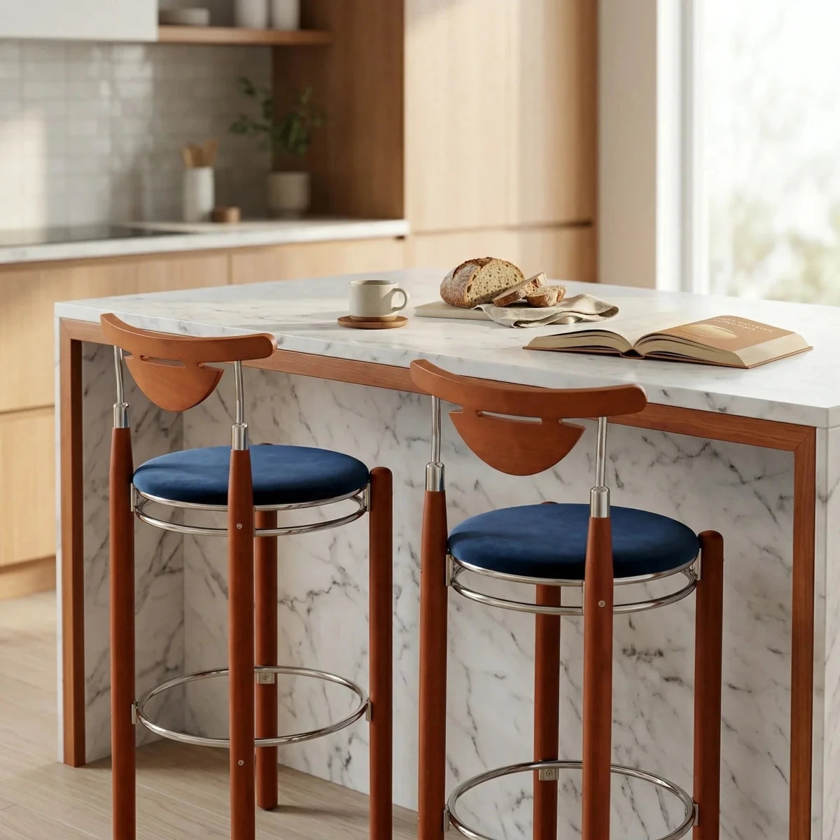 Finn Wood Bar Stool - Esspur