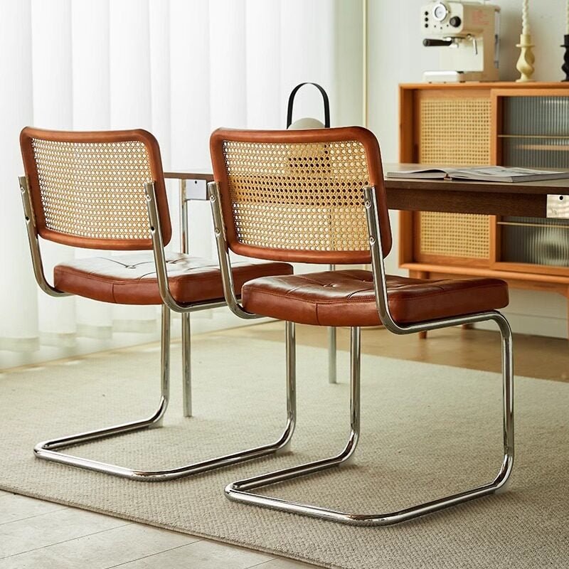 Kael Cantilever Dining Chair - Esspur