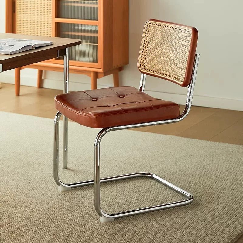 Kael Cantilever Dining Chair - Esspur