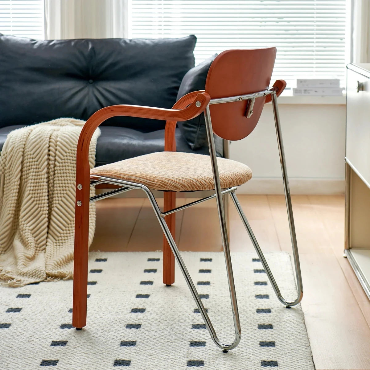 Nori Upholstered Lounge Armchair - Esspur