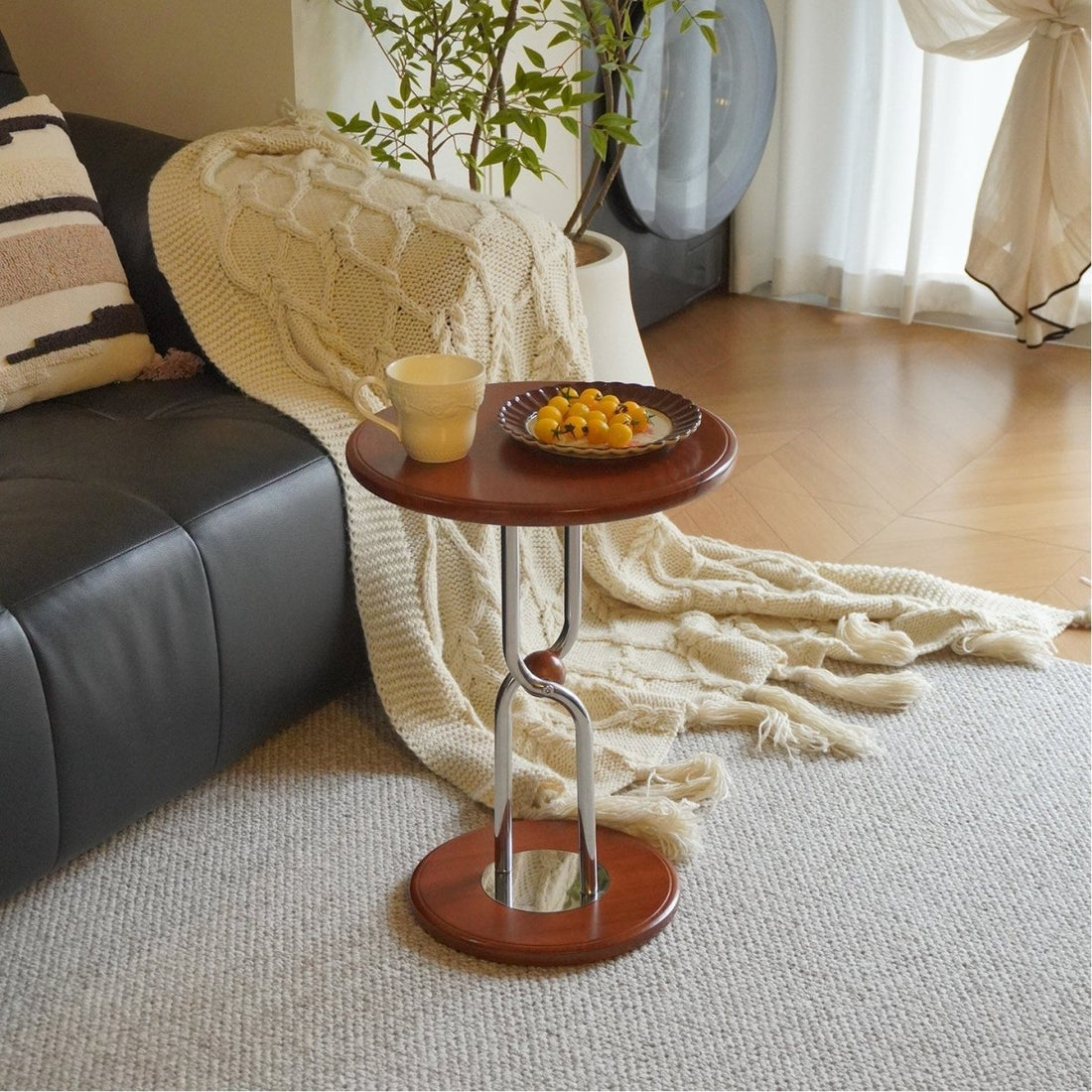 Ruen Wood Side Table - Esspur