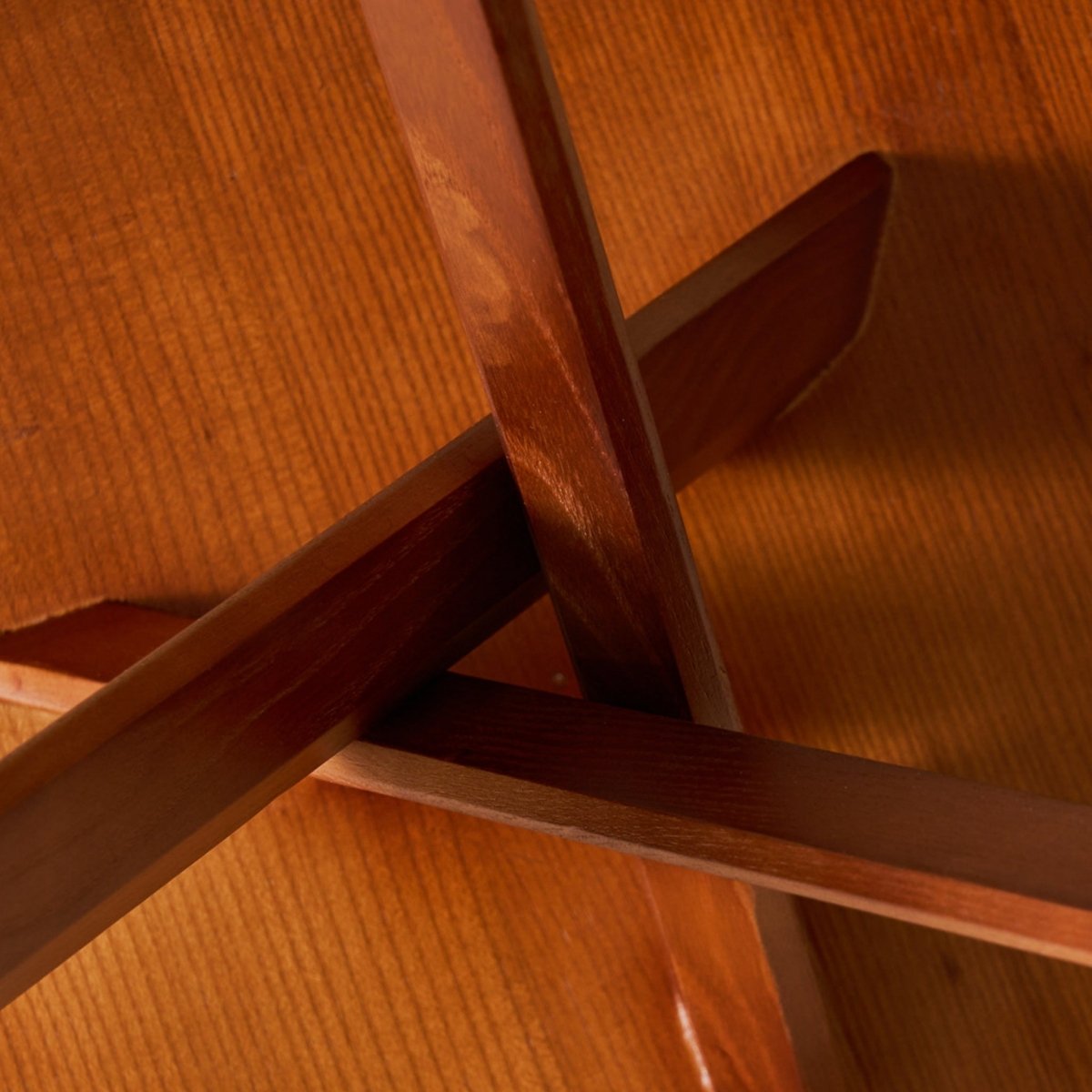 Savi Wood Side Stool - Esspur