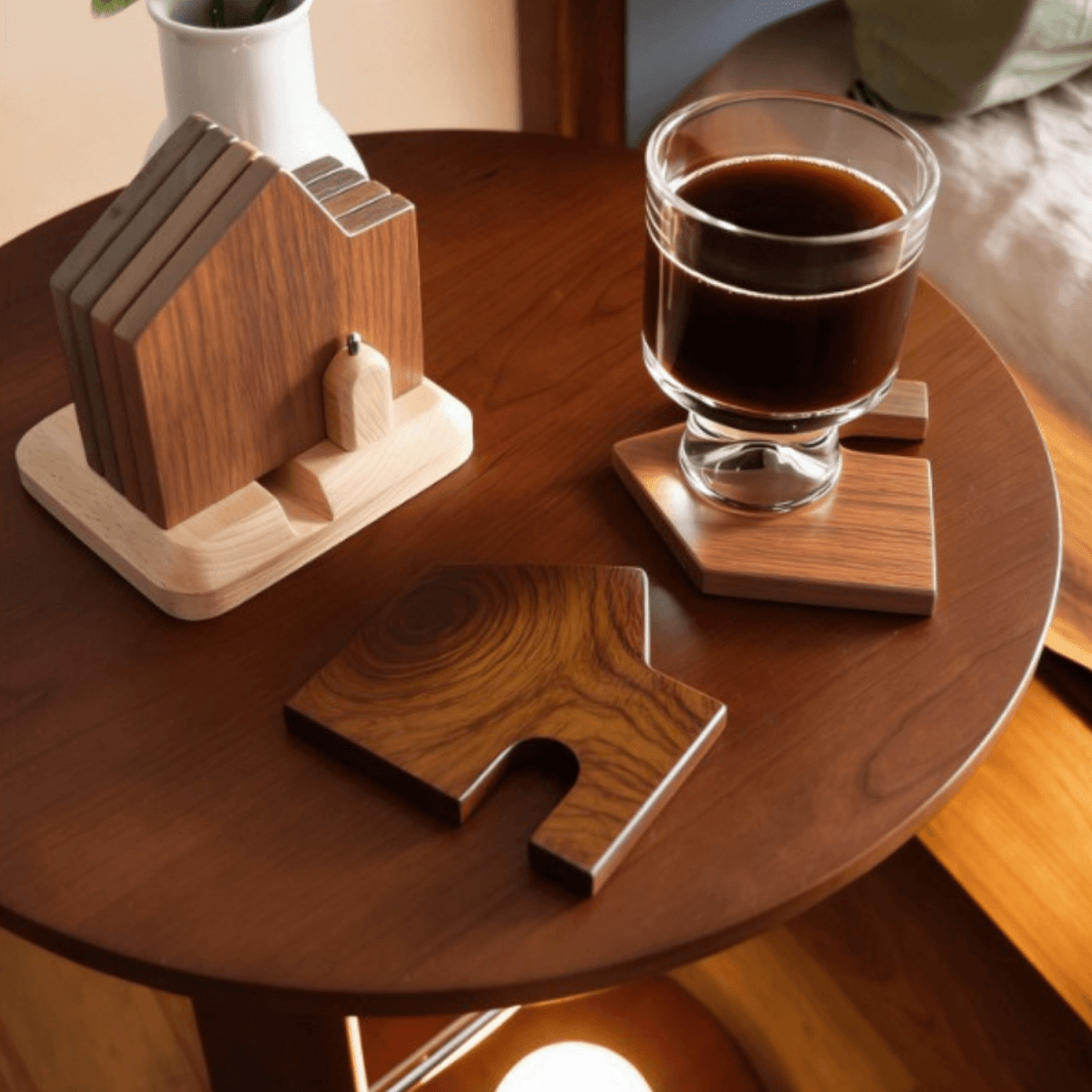 Sile Wood Side Table - Esspur